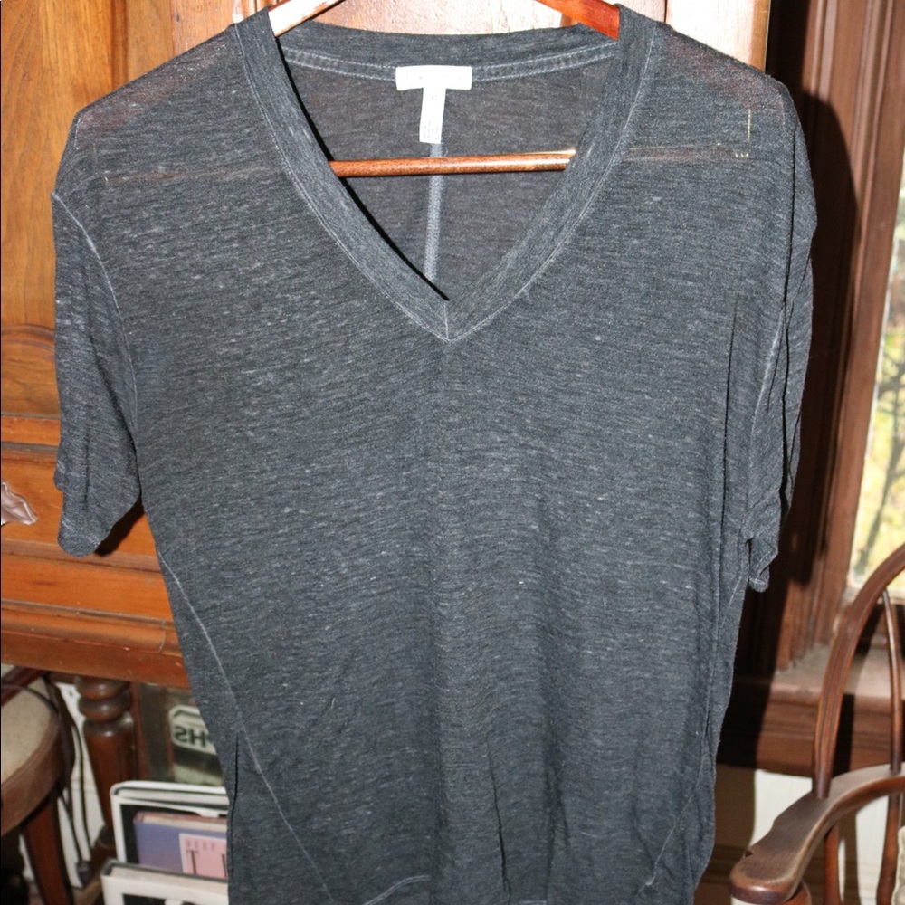 Black Leith Soft V- Tee